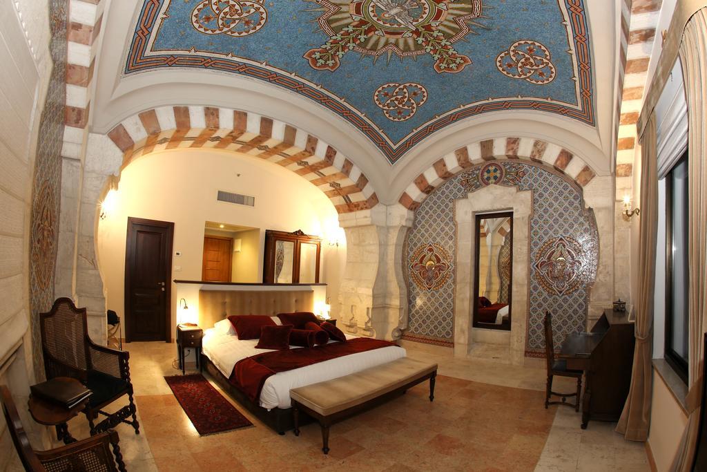 Notre Dame Center Hotel Jerusalem Exterior photo